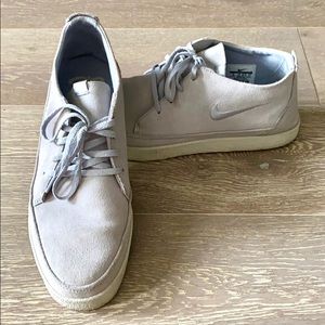 Nike 6.0 mid suede shoes